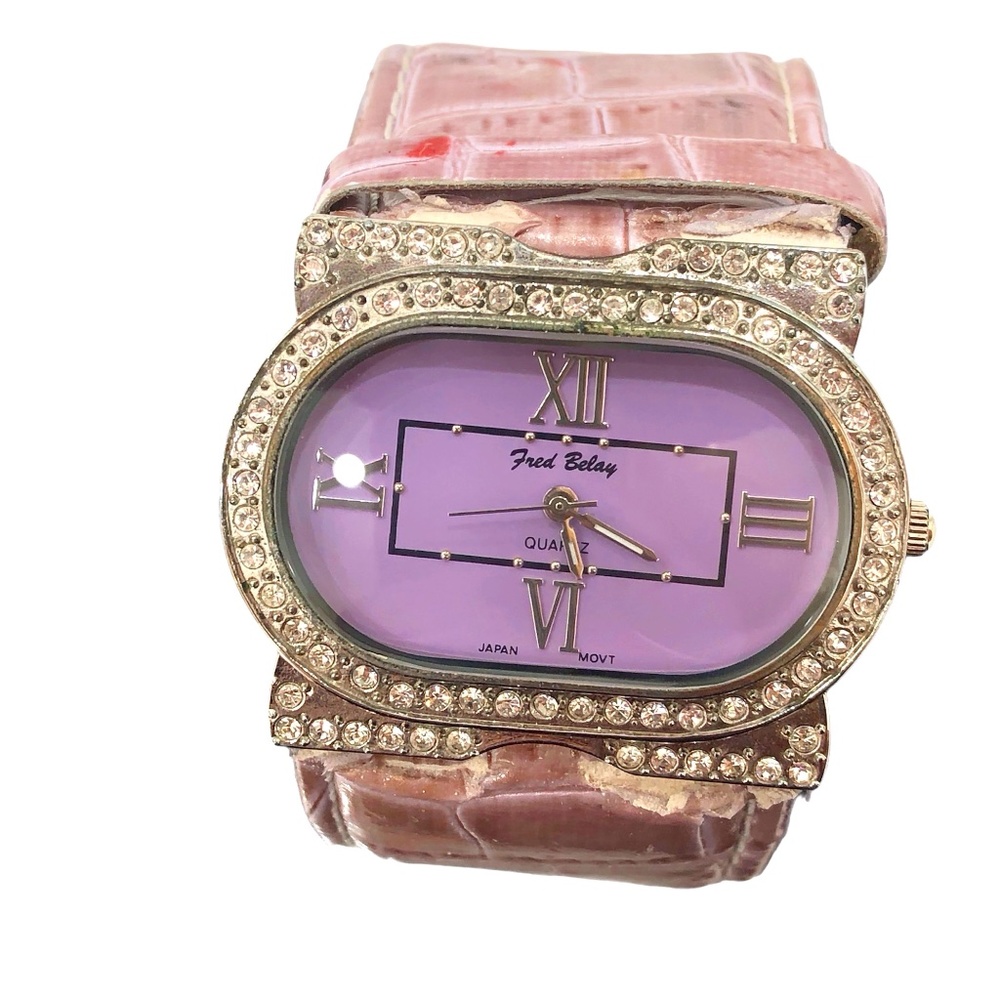 FRED BELAY LAVENDER FACE & CRYSTAL OVAL BEZEL FACE WATCH
